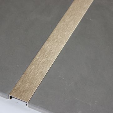 30 X 10MM STAINLESS STEEL EFFECT BOX LISTELLO