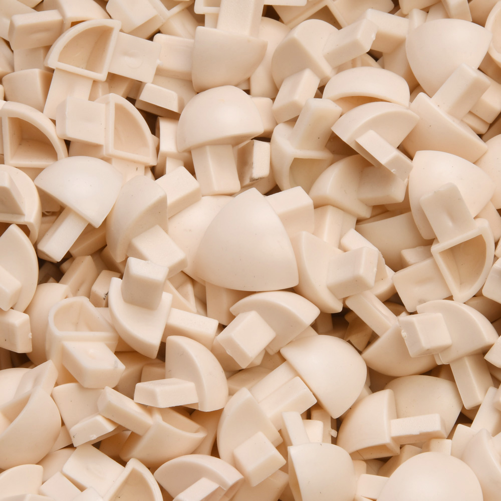 12MM NEW S/PEACH PVC CORNERS (SINGLE)